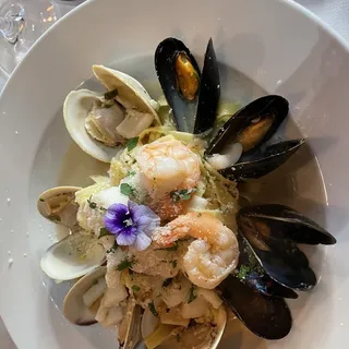 Frutti di Mare al Vino Bianco