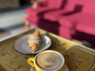 Harvest Moon Coffee & Chocolates