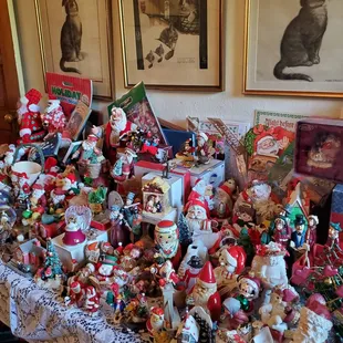 Estate Sale: Vintage Christmas
