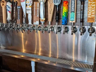 Lomita Alehouse