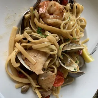 Fresh Seafood Market Selection