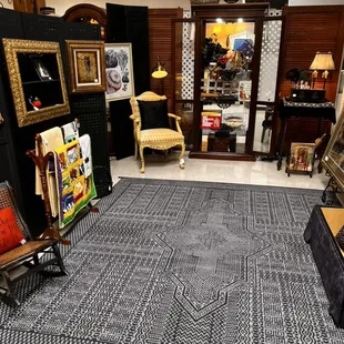 Holiday Collectibles