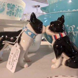 Dog figurines