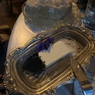 Sourdough Bread Service