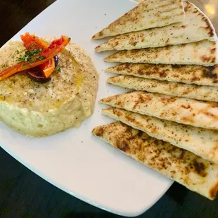 Hummus w/pita