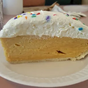 Peanut butter pie