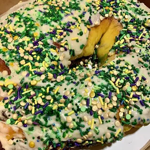 special: pomegranate cream cheese