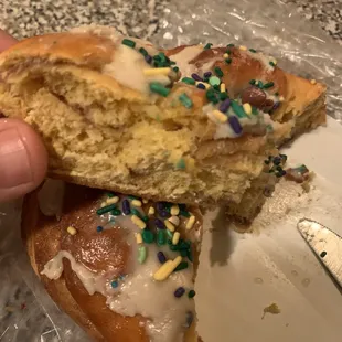 not too sweet, and the frosting has a nice citrusy/tang