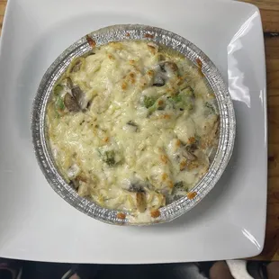 Chicken, broccoli pasta