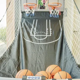 Get competitive playing basketball that keeps track of your score.