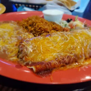 "Wet Burrito" Shredded Beef and good portions!