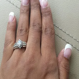 First time with sns, love it!!!! And they are my real nails.