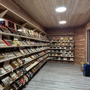 Vip smoke shop