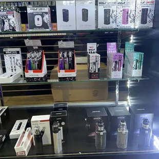 Batteries for cartridges and wax and herbs