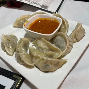 VIP MOMOS