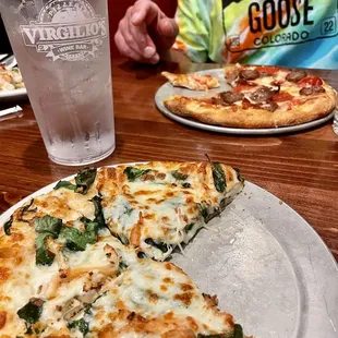 Build your own pizza