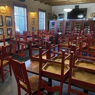 This is one of two private front rooms. The other has a fireplace.