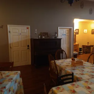 getting ready for breakfast