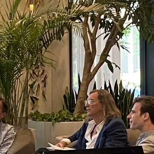 Bar attracts local celebrities!