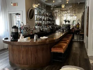 International House Hotel