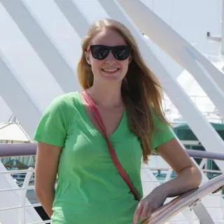 Kaitlin S.