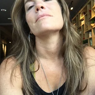 Bonnie B.