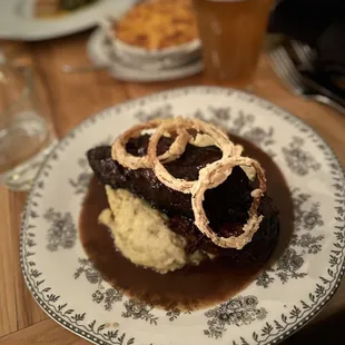 Beef Short Ribs (Spinach &amp; mashed potatoes)