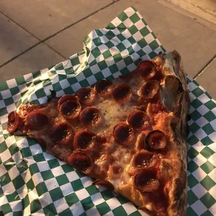 Pepperoni pizza