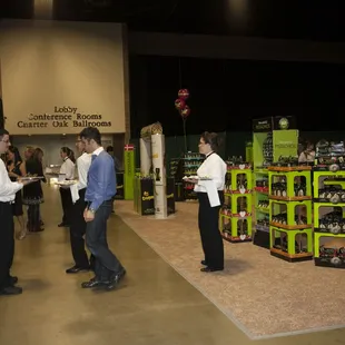 several people standing in line