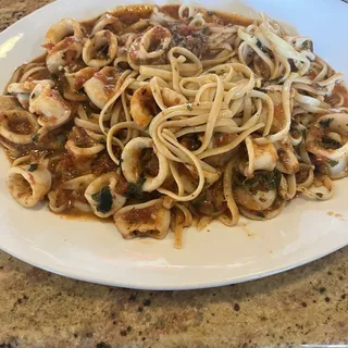 Linguini Calamari