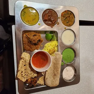 Amazing food, weekend buffet.