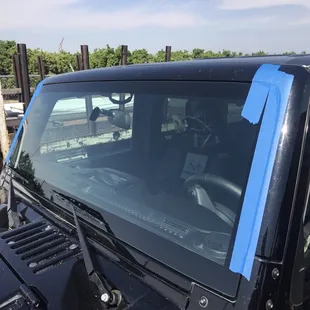 2016 Jeep Wrangler windshield replaced