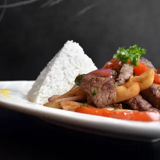 Lomo Saltado