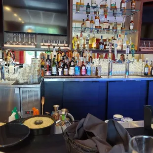 Lovely Bar with TAP WINE!