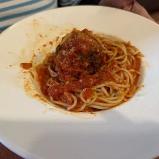 Spaghetti with meatball