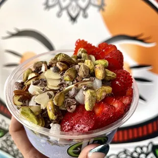 Acai Bowl - Small IG: @_lifewithjenn_