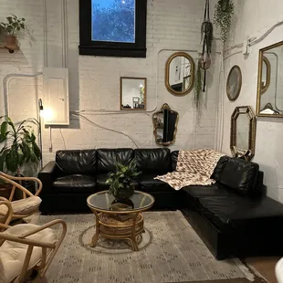 ramen and noodles, interior