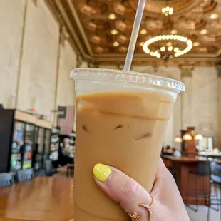 Iced maple oat latte