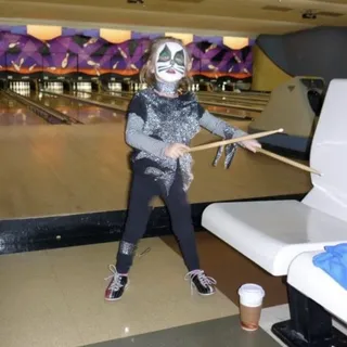 S M.