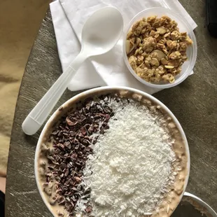 CRAZY MONKEY SMOOTHIE BOWL