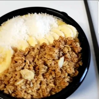 ISLAND BREEZE SMOOTHIE BOWL
