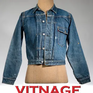 Original 1940's First pattern Belt back Levi's jacket size medium.
