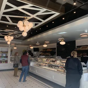 Vito&apos;s Bakery is now Open in Washington Twp.