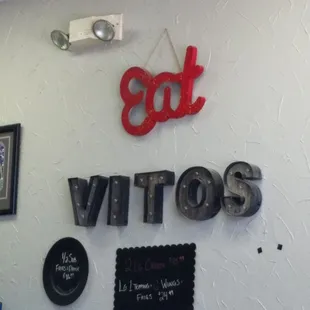 Would've been iconic if the had a neon "Eat at Vito's" sign