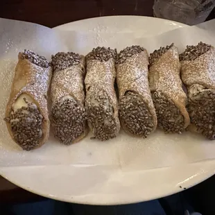 Cannolis