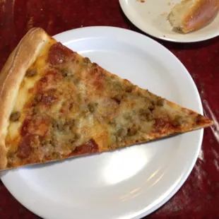 Pizza slice