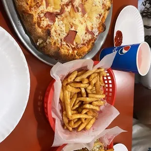 Cheese Pizza garlic Curly Fries