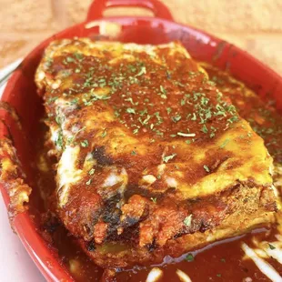 Fresh hot lasagna straight out the oven.