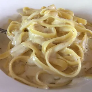 Fettuccine Alfredo