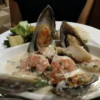 Scallop, Shrimp & Mussel Picatta